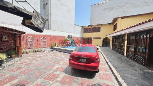 Casa de 5 dormitorios ubicado en Santiago De Surco