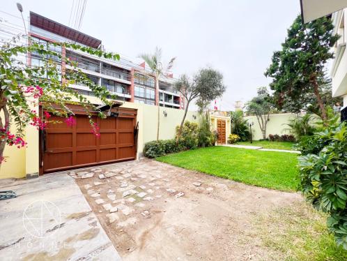 Casa en Venta ubicado en Santiago De Surco a $760,000