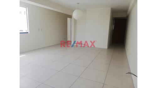 Departamento de 2 dormitorios y 2 baños ubicado en San Isidro