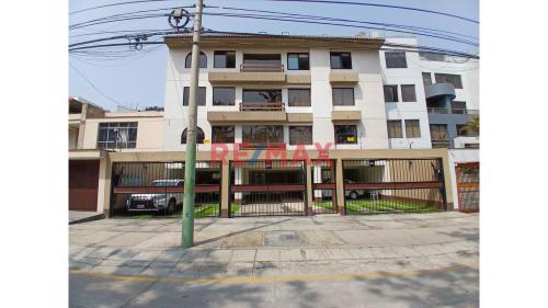 Departamento en Venta ubicado en San Borja a $195,000