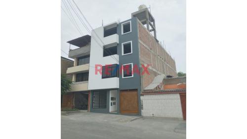 Departamento de 4 dormitorios y 3 baños ubicado en San Juan De Lurigancho