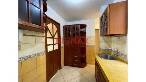 Departamento de 3 dormitorios y 2 baños ubicado en La Molina