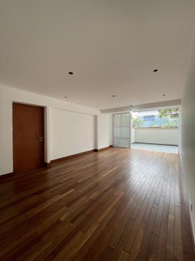 Departamento en Venta ubicado en San Isidro a $425,900