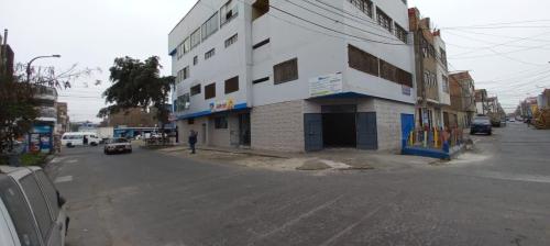 Local comercial en Alquiler ubicado en San Martin De Porres a $273