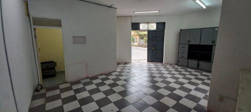 Local comercial en Alquiler ubicado en Av. Peru 2600