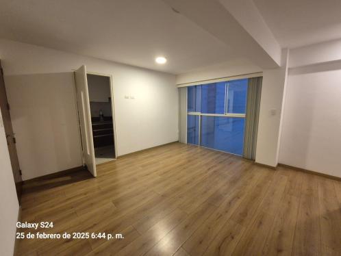 Departamento en Alquiler ubicado en Surquillo a $490