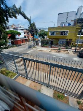 Estacionamiento paralelo Estacionamiento paralelo