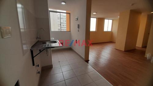 Departamento en Alquiler ubicado en Alameda Algarrobos