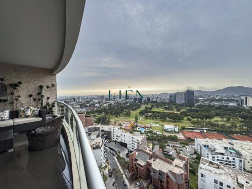 Departamento en Venta ubicado en Terraza Con Vista Panorámica Al Golf | Exclusividad Y Lujo