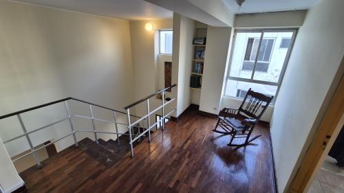Departamento de 2 dormitorios ubicado en Miraflores Departamento de 2 dormitorios ubicado en Miraflores