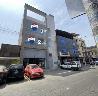 Amplio Local comercial ubicado en San Juan De Lurigancho Amplio Local comercial ubicado en San Juan De Lurigancho