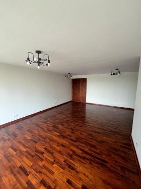 Departamento en Alquiler ubicado en Miraflores a $1,000 Departamento en Alquiler ubicado en Miraflores a $1,000
