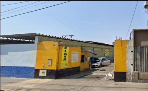 Terreno Comercial en Venta ubicado en Av. Alfonso Ugarte Terreno Comercial en Venta ubicado en Av. Alfonso Ugarte