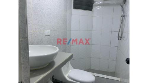 Departamento de 3 dormitorios y 1 baños ubicado en Surquillo Departamento de 3 dormitorios y 1 baños ubicado en Surquillo