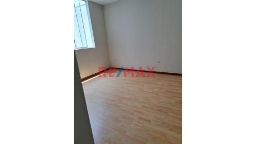 Departamento en Venta ubicado en San Juan De Lurigancho Departamento en Venta ubicado en San Juan De Lurigancho