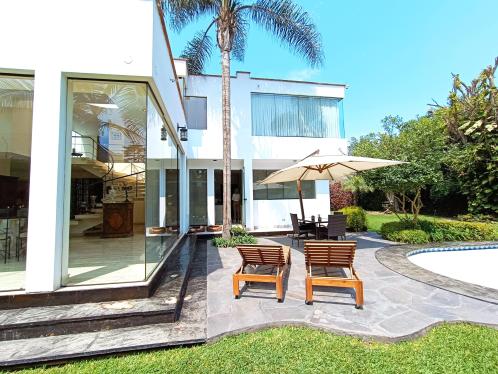 Casa en Venta ubicado en La Molina a $1,100,000