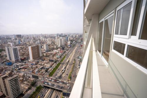 Departamento de 3 dormitorios y 2 baños ubicado en La Victoria