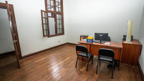 Local Industrial en Venta ubicado en Av. Alfonso Ugarte Al 600