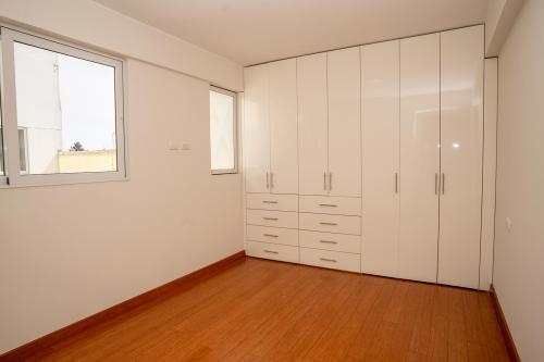 Departamento de 3 dormitorios ubicado en San Borja Departamento de 3 dormitorios ubicado en San Borja