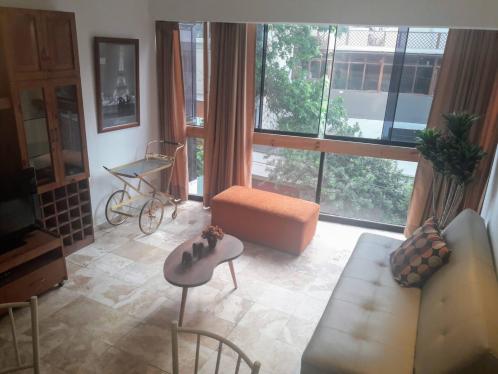 Departamento en Alquiler ubicado en Miraflores a $800 Departamento en Alquiler ubicado en Miraflores a $800