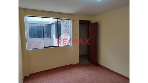 Departamento de 3 dormitorios y 1 baños ubicado en San Juan De Miraflores Departamento de 3 dormitorios y 1 baños ubicado en San Juan De Miraflores