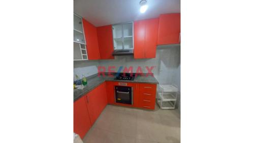 Departamento de 2 dormitorios y 2 baños ubicado en Los Olivos Departamento de 2 dormitorios y 2 baños ubicado en Los Olivos