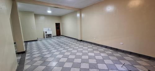 Amplio Local comercial ubicado en San Juan De Lurigancho Amplio Local comercial ubicado en San Juan De Lurigancho