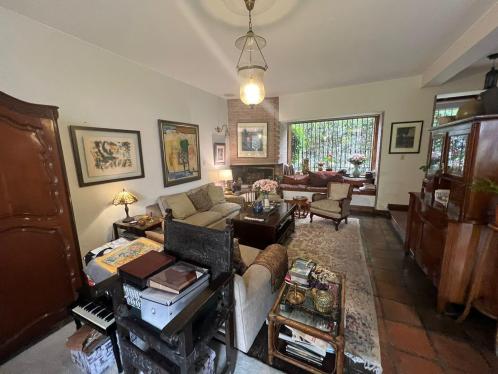 Casa en Venta ubicado en Av. Octavio Espinosa Casa en Venta ubicado en Av. Octavio Espinosa