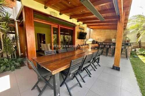 Casa en Venta ubicado en La Molina a $1,200,000 Casa en Venta ubicado en La Molina a $1,200,000