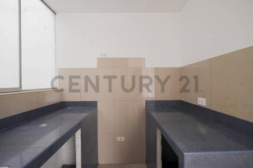 Departamento en Venta ubicado en Avenida Ferrocarril - Urbanización Alameda De Ate Ii Etapa Departamento en Venta ubicado en Avenida Ferrocarril - Urbanización Alameda De Ate Ii Etapa
