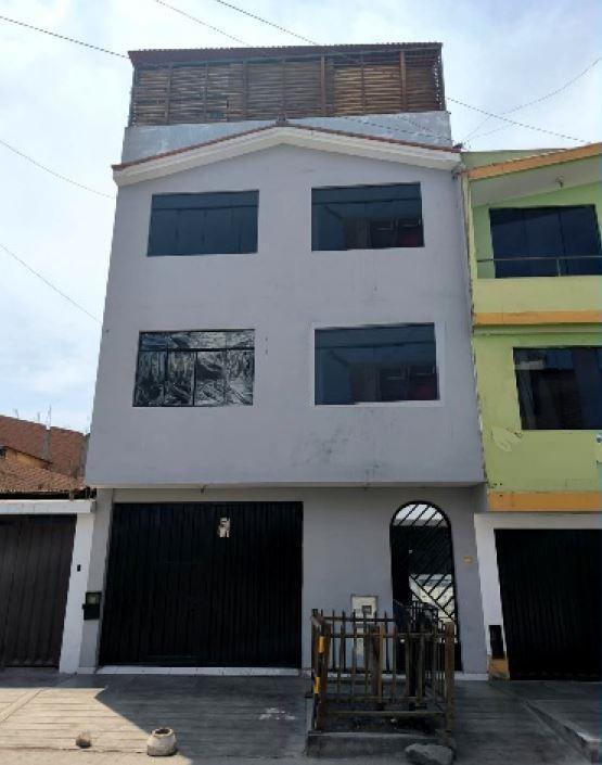 Casa en Venta ubicado en Angamos Casa en Venta ubicado en Angamos