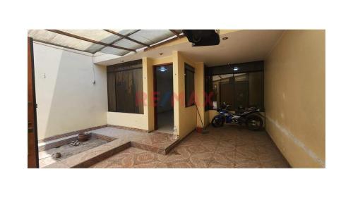 Casa de 5 dormitorios ubicado en Carabayllo Casa de 5 dormitorios ubicado en Carabayllo