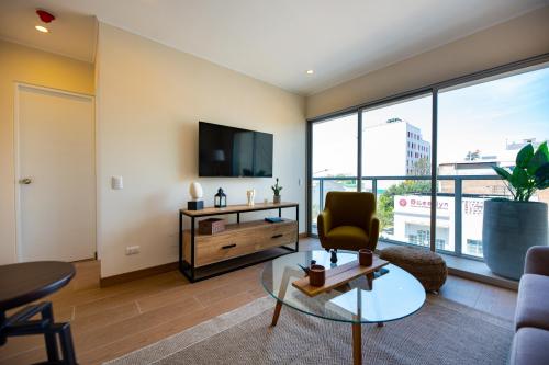 Departamento de 2 dormitorios y 2 baños ubicado en San Isidro Departamento de 2 dormitorios y 2 baños ubicado en San Isidro