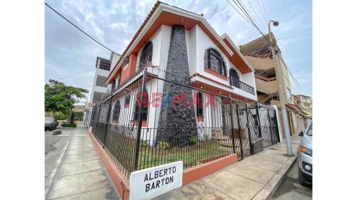 Casa en Venta ubicado en San Miguel Casa en Venta ubicado en San Miguel