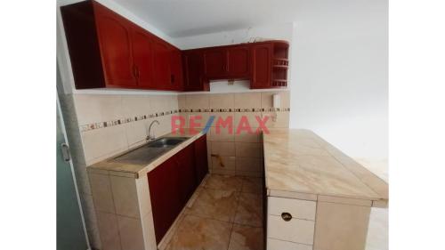 Departamento de 2 dormitorios y 1 baños ubicado en Los Olivos Departamento de 2 dormitorios y 1 baños ubicado en Los Olivos