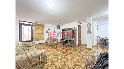 Departamento de 2 dormitorios y 2 baños ubicado en San Juan De Lurigancho Departamento de 2 dormitorios y 2 baños ubicado en San Juan De Lurigancho