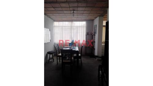 Departamento de 2 dormitorios y 1 baños ubicado en San Martin De Porres Departamento de 2 dormitorios y 1 baños ubicado en San Martin De Porres