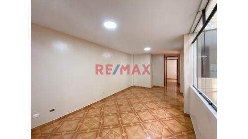 Departamento de 3 dormitorios ubicado en Santiago De Surco Departamento de 3 dormitorios ubicado en Santiago De Surco