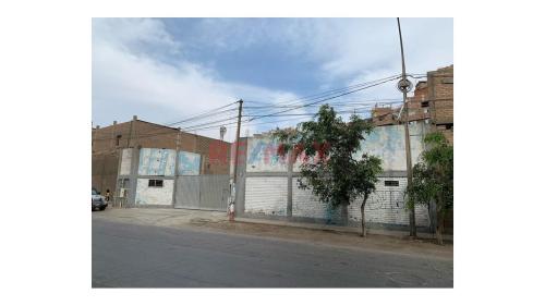 Local Industrial en Venta ubicado en San Martin De Porres Local Industrial en Venta ubicado en San Martin De Porres
