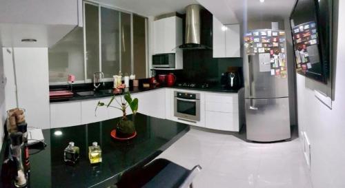 Departamento de 3 dormitorios y 2 baños ubicado en San Borja Departamento de 3 dormitorios y 2 baños ubicado en San Borja