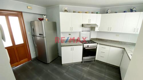Departamento en Venta ubicado en Av. Del Parque Sur Departamento en Venta ubicado en Av. Del Parque Sur