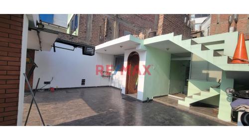 Casa en Venta ubicado en Av. Museo Casa en Venta ubicado en Av. Museo