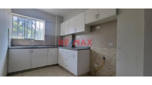 Departamento de 3 dormitorios y 2 baños ubicado en San Juan De Miraflores Departamento de 3 dormitorios y 2 baños ubicado en San Juan De Miraflores