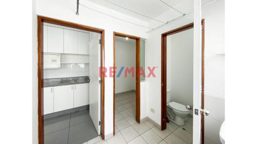 Departamento de 2 dormitorios y 3 baños ubicado en San Isidro Departamento de 2 dormitorios y 3 baños ubicado en San Isidro