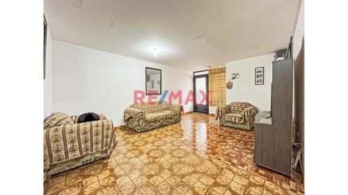 Departamento de 2 dormitorios ubicado en San Juan De Lurigancho Departamento de 2 dormitorios ubicado en San Juan De Lurigancho