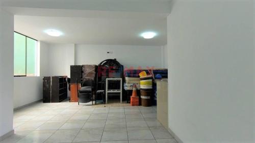 Departamento de 5 dormitorios ubicado en Los Olivos Departamento de 5 dormitorios ubicado en Los Olivos