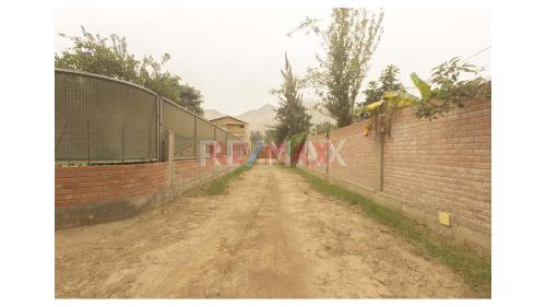 Local Industrial en Venta ubicado en Calle 25 Local Industrial en Venta ubicado en Calle 25