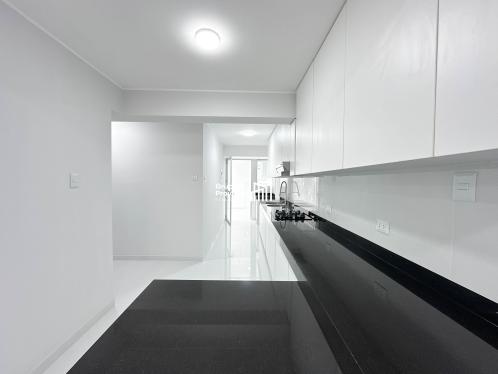 Departamento de 3 dormitorios y 2 baños ubicado en Santiago De Surco Departamento de 3 dormitorios y 2 baños ubicado en Santiago De Surco