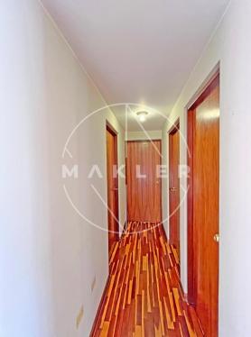 Casa de 5 dormitorios y 3 baños ubicado en La Molina Casa de 5 dormitorios y 3 baños ubicado en La Molina