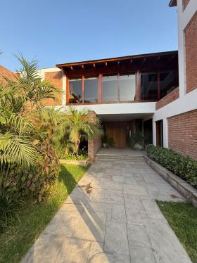 Casa en Venta y permite mascotas